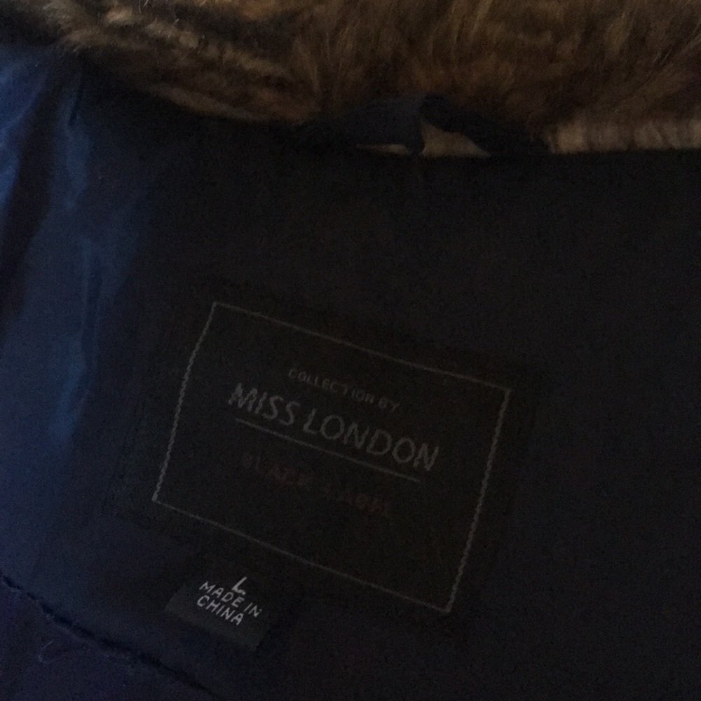 Jacket - Picture 2 of 4